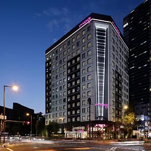 ホテル モクシー大阪新梅田, 大阪市